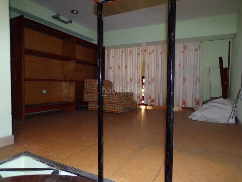 Foto ee7a6703-686a-4e59-8d8f-571205ed832c. Location local commercial dans Sierrapando Torrelavega