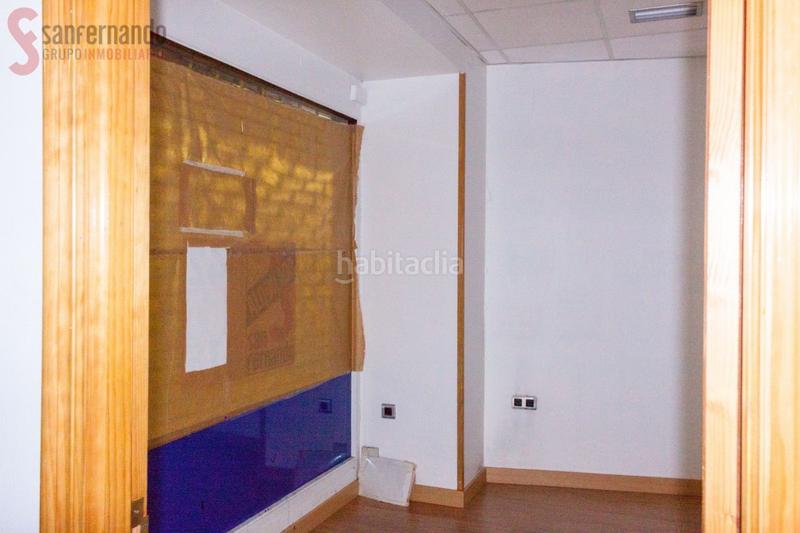Foto 019c0096-805f-4468-b829-22496432461c. Location local commercial dans Centro Torrelavega
