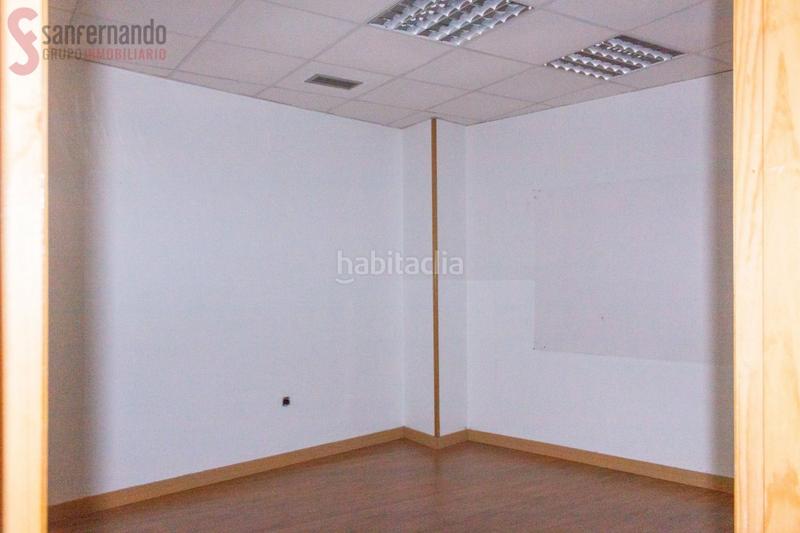 Foto 901aaf99-9c62-4750-abeb-84c5ff78dfd4. Location local commercial dans Centro Torrelavega