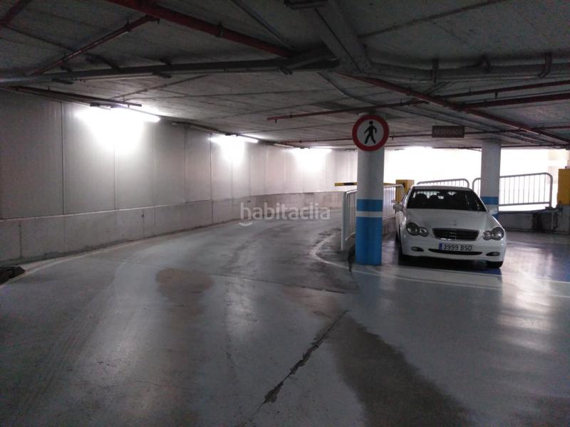 Foto 4f06a988-0905-4165-a2d4-fbccabdd4c82. Aparcament cotxe a Centro Torrelavega