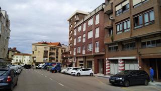Aparcament cotxe a Centro. Garaje cerrado en el mismo centro de torrelavega