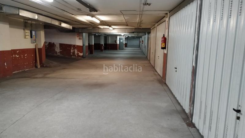 Foto 38f33594-48f4-4b77-ad6e-fd1db8b842e4. Aparcament cotxe a Centro Torrelavega