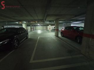 Posto auto in Santa María de Cayón. Comoda plaza de garaje en la penilla de cayón