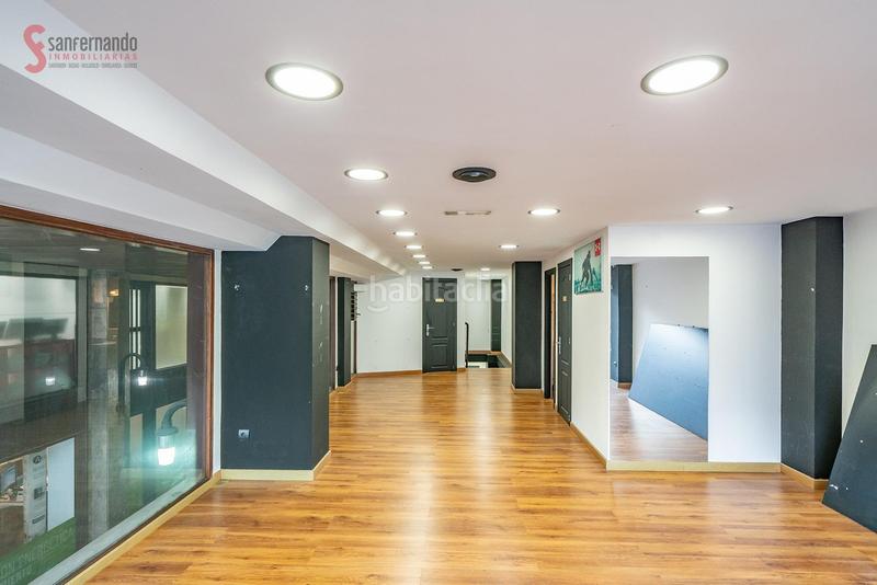 Foto 2e40c9c8-4e30-4a56-be01-2c98d72e364a. Local comercial a Centro Torrelavega