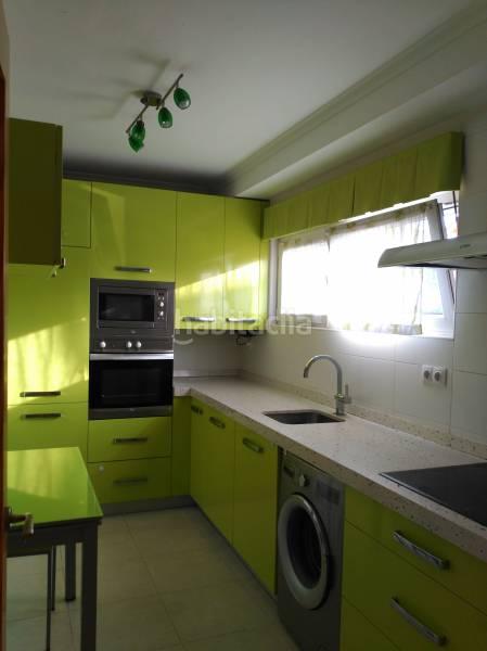 Foto dec7305a-72fe-4e6f-8c3a-34691e0e48a8. Alquiler chalet alquiler de chalet adosado, 3 habitaciones en Cudón, cantabria en Miengo