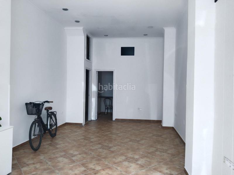 Foto 65421259-a6d0-4c19-9b8e-93a78a8574cf. Location local commercial dans Covadonga - Campuzano - Ciudad Vergel Torrelavega
