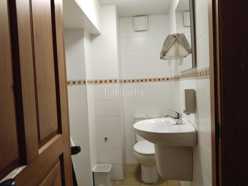 Foto 0b35689e-1617-43e9-9146-358708bb91a4. Alquiler local comercial local de hosteleria en el centro en Torrelavega