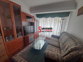Location Appartement à Los Castros. Se alquila piso para temporada academica profesores o estudiante