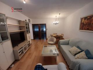 Location Appartement à General Dávila. Alquiler temporada académica, en el centro de santander.