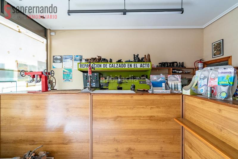 Foto d80ad03d-c67e-46e6-9c78-6e5ea08ede99. Geschäftsraum in Corrales de Buelna (Los)