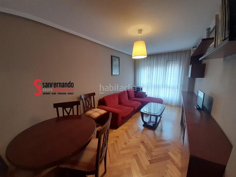 Foto 2f5b148b-6ee7-4fd8-b66a-582ddb4af270. Rent flat with heating in Cuatro Caminos Santander