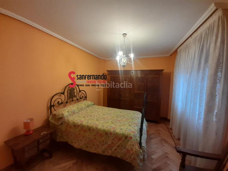 Foto dd3baa17-1f99-4954-91a0-aca4fadae388. Rent flat with heating in Cuatro Caminos Santander