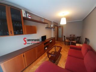 Miete Etagenwohnung in Cuatro Caminos. Alquiler temporada academica en centro de santander.