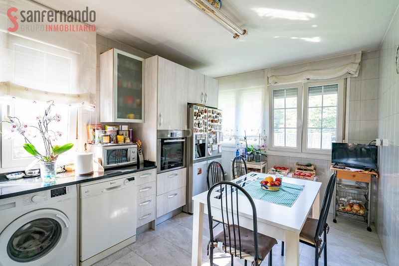 Foto 7f9fcefb-8789-4719-9be9-18d266d336b0. Casa amb calefacció aparcament a Cartes