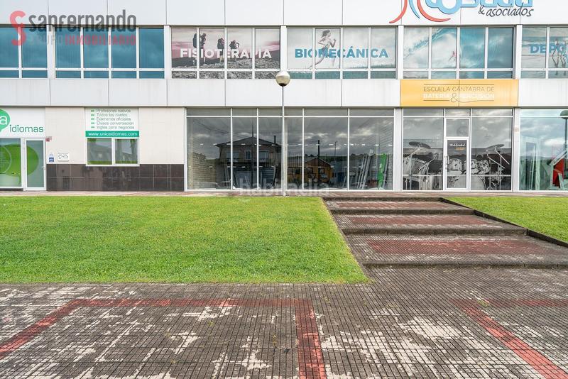 Foto 09d7f242-0838-4790-bc75-3a1bb5d19ef0. Geschäftsraum in Revilla Camargo