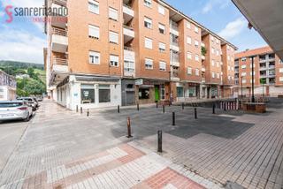 Local Comercial a Corrales de Buelna (Los). Negocio o vivienda en los corrales de buelna