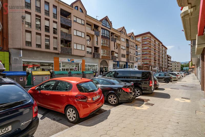 Foto 0ef814a4-a443-417f-ab14-e77112507319. Local commercial dans El Parque - Zapatón Torrelavega