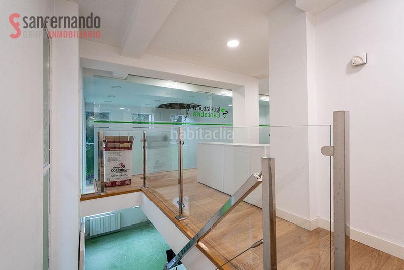 Foto 1d128c80-5dec-4f83-b82f-4a99e614e61d. Local commercial dans El Parque - Zapatón Torrelavega