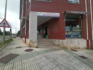 Affitto Locale commerciale in Polanco. Local comercial en requejada