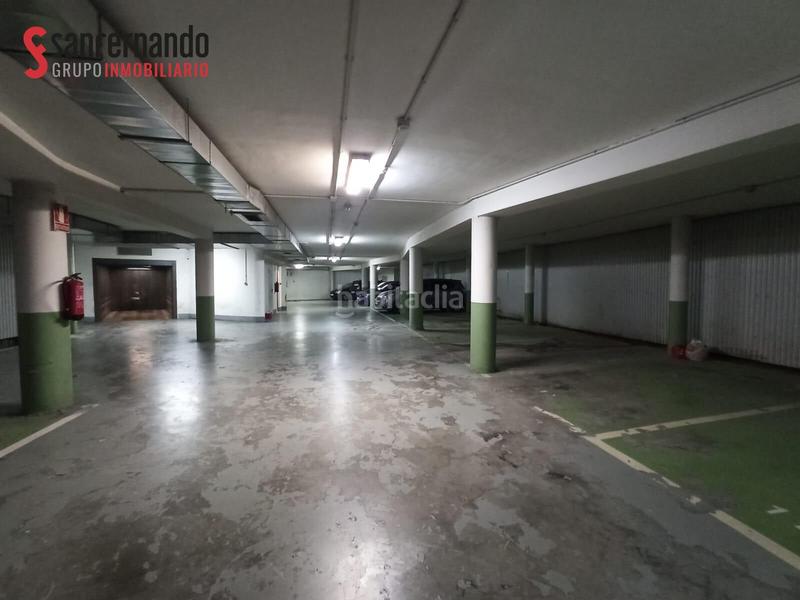 Foto 817d6d77-a8c7-4877-924c-961b125a1409. Parking coche plaza de garaje en el centro en El Parque - Zapatón Torrelavega