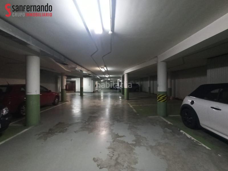 Foto 8198e0ad-bac5-4384-841f-2adb06bc8fd9. Parking coche plaza de garaje en el centro en El Parque - Zapatón Torrelavega
