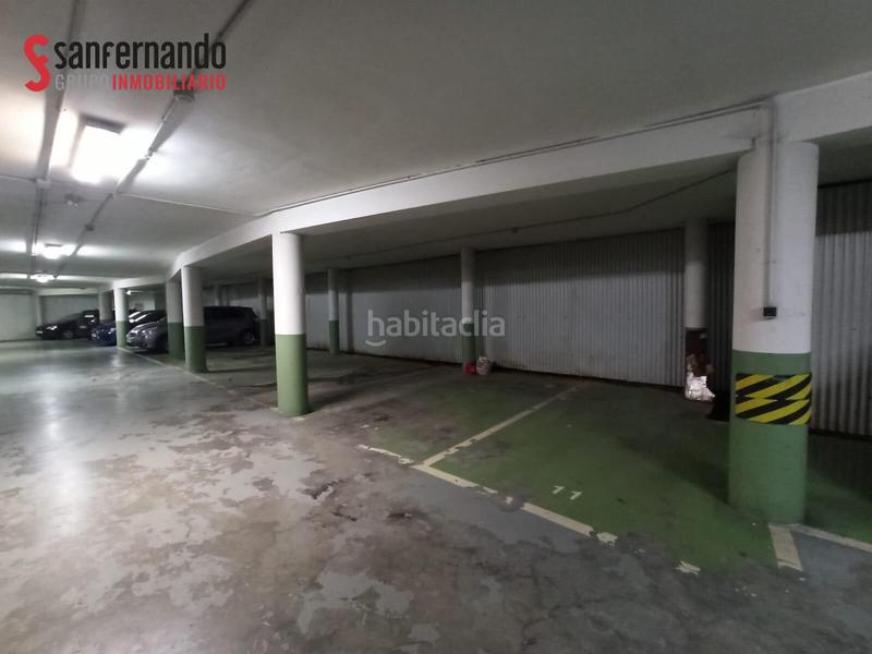 Foto c7145e3d-84df-4fda-8c07-48ed8efc7e6e. Parking coche plaza de garaje en el centro en El Parque - Zapatón Torrelavega