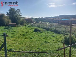 Terrain résidentiel à Barrio barrio oreña 41-a. Terreno urbano apto para la construcción de tres viviendas unifa
