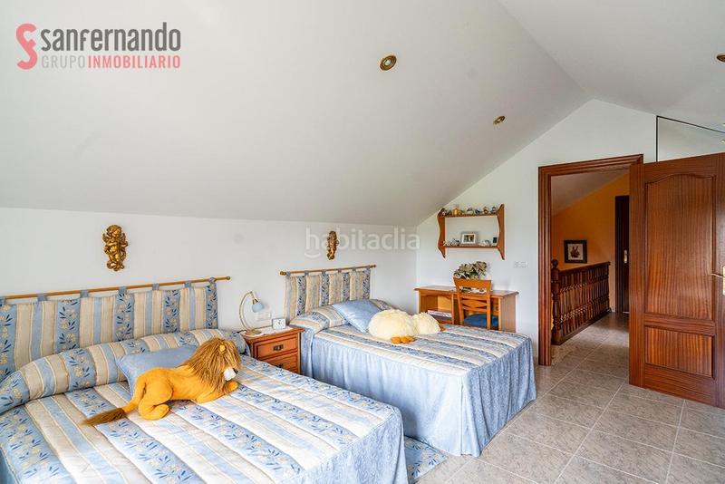 Foto d9b2530c-09c1-4e3d-8e7f-3f03f2e21ed4. Casa  independiente con gran parcela en ibio en Mazcuerras