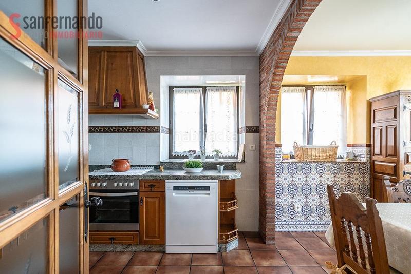 Foto 16000df3-5bb8-45a5-a228-0b93692f0069. Casa  estilo montañés cerca de costa en Cudón Miengo