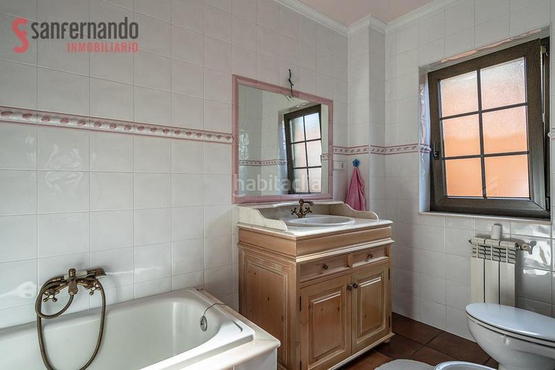 Foto acbeec2f-e224-4ede-9195-79414bb1c84a. Casa  estilo montañés cerca de costa en Cudón Miengo