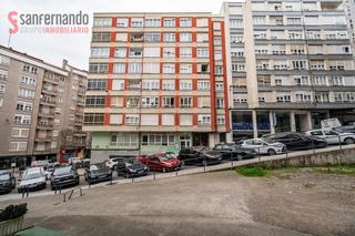 Pis  Calle francisco cubría. Piso en la zona de floranes con ascensor