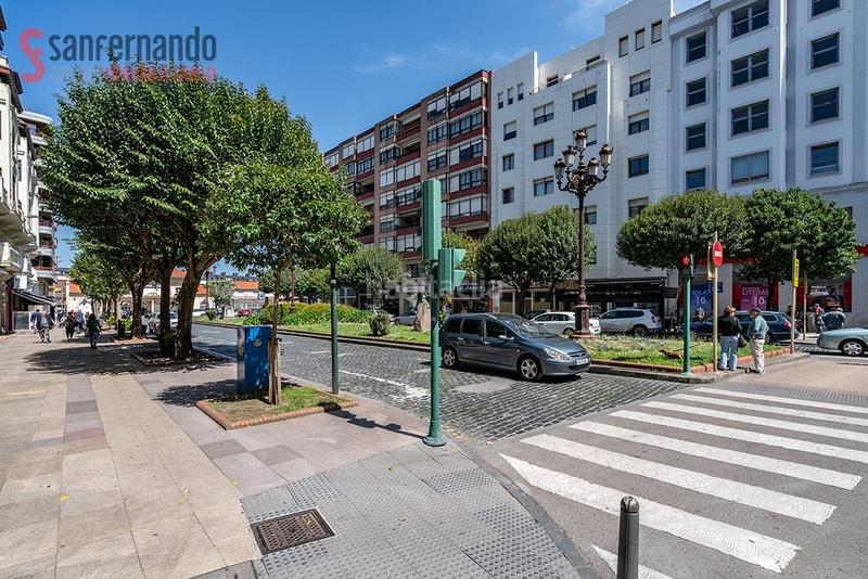 Foto 2b4977ea-ffb4-49c9-8890-7f49f32ba4f0. Appartamento in avenida menéndez pelayo 6 in Centro Torrelavega