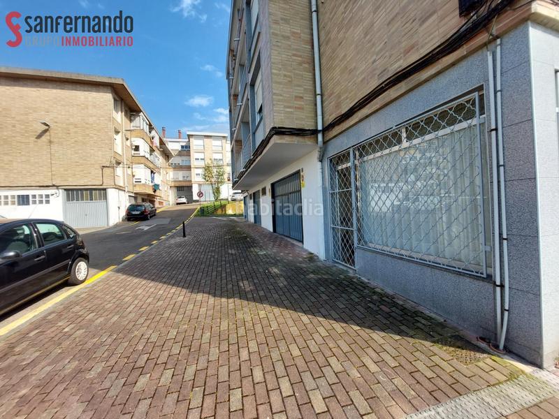 Foto fe201e34-eb1c-4e21-8e10-cd2a83512111. Geschäftsraum in avenida fernández vallejo 44 in Nueva Ciudad Torrelavega