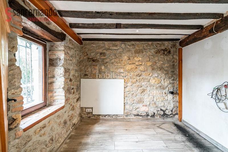 Foto 0b6b9de6-6743-4c09-aec3-273b8b119a83. Casa  de piedra en mijares tradición, espacio y vistas increíbles. en Santillana del Mar