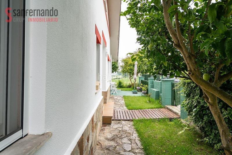 Foto 47dd0dbb-fbf1-455d-880a-c82efe9b1e62. Chalet en barrio pajarillos 4 magnifico chalet individual en vargas en Puente Viesgo
