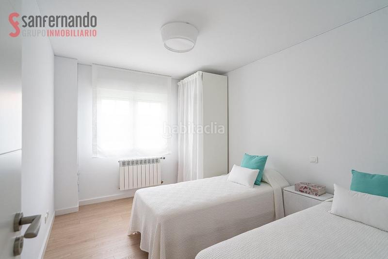 Foto 4d3fa8fd-6f94-49ff-8dac-7dca2d5c3486. Chalet en barrio pajarillos 4 magnifico chalet individual en vargas en Puente Viesgo