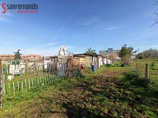 Solar industrial a Cartes. Terreno urbano en santiago de cartes ,1.800 m2 de posibilidades