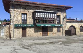 Lloguer Local Comercial a Reocín. Alquiler de bar restaurante en barcenaciones