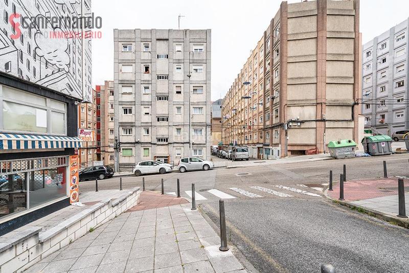 Foto dd73f40b-2490-4ca2-91c9-76b8c6e96b31. Piso  en la zona de general dávila muy próximo a las facultades con inquilino en Santander