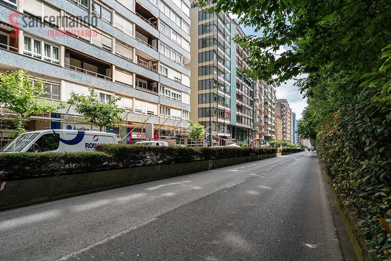 Foto 31f736cd-2439-4920-bcec-37d88ef3ca53. Local comercial a Numancia - San Fernando Santander