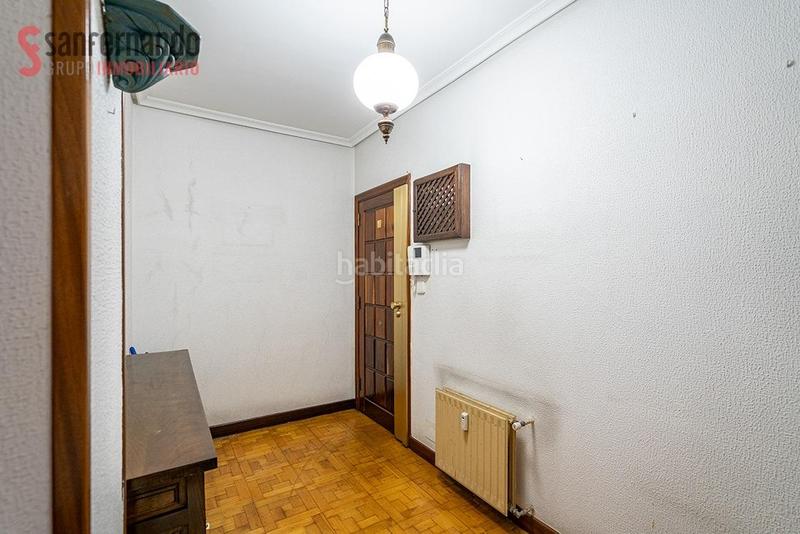 Foto 4fed7426-94b6-4980-84db-7d81b28ba8fa. Piso vivienda con alma en el corazón 122 m para diseñar tu futuro en Torrelavega