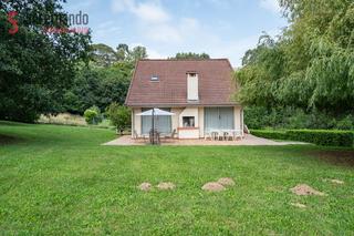 Xalet a Oruña. Chalet individual en un entorno único en oruña de piélagos