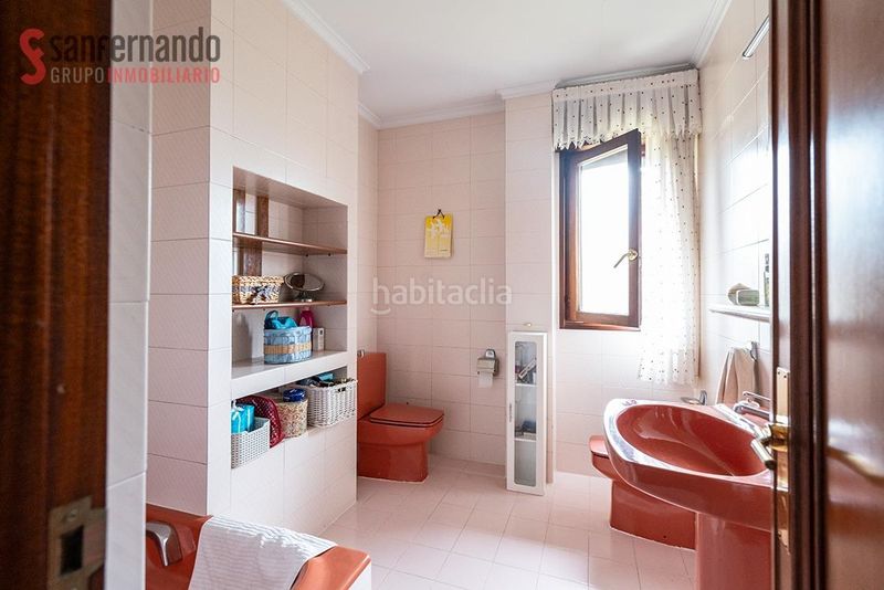 Foto 2945bf85-a786-4164-8a2a-9f148f5399ab. Casa amb calefacció aparcament a Cerezo - Aspla - Torres Torrelavega