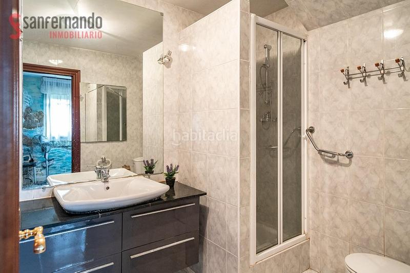 Foto 7ac79db0-b5e0-4441-891c-590063b11cb5. Chalet con parcheggio in Covadonga - Campuzano - Ciudad Vergel Torrelavega