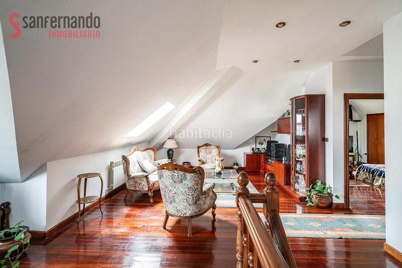 Foto e0a42900-c1f2-4048-9a3c-63dd09067e39. Chalet con parcheggio in Covadonga - Campuzano - Ciudad Vergel Torrelavega