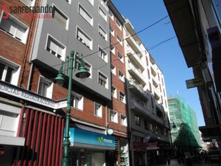 Appartement à Centro. Vivienda con gran potencial en pleno centro de torrelavega