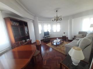 Location Appartement à Cuatro Caminos. Piso en alquiler para fijo muy amplio y vistas espectaculares.