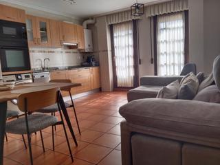 Location Appartement  Calle del cantón. Bajo con terraza en cartes