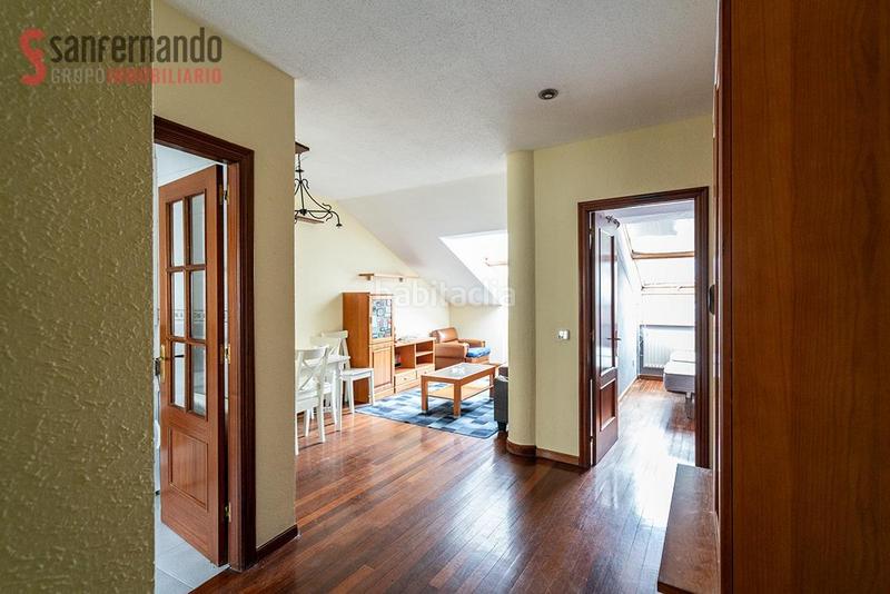 Foto 784885f0-c70b-40ac-b4bb-5f8019881047. Dachwohnung mit heizung parking in Centro Torrelavega