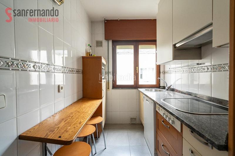 Foto 7fe6d9f7-9b11-4df8-bf78-e4fff9447cc2. Dachwohnung mit heizung parking in Centro Torrelavega